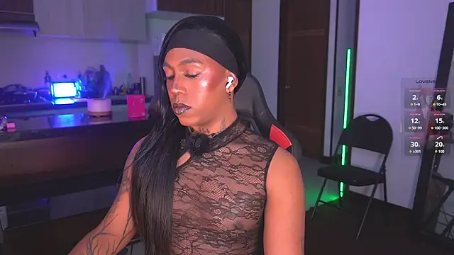 AmberRaus online show from September 23, 2025, 6:31 am