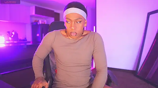 AmberRaus online show from April 14, 2026, 11:37 am