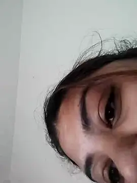 Srishtijain51 online show from March 2, 2025, 11:52 am