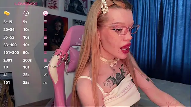 boobsybootie online show from March 14, 2025, 11:01 am