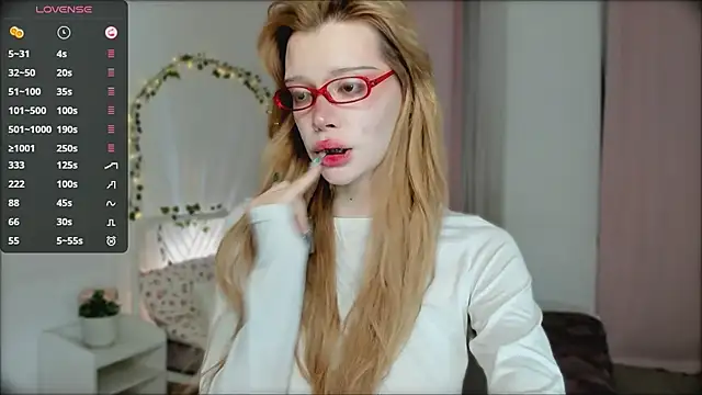 boobsybootie online show from March 21, 2026, 9:30 pm