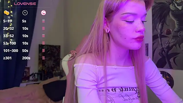 boobsybootie online show from March 3, 2025, 7:17 pm