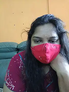 Snapshot of lovely-latha chatting on June 7, 2026, 2:17 am lovely-latha online show from June 7, 2026, 2:17 am