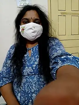 Snapshot of lovely-latha chatting on February 20, 2026, 2:19 pm lovely-latha online show from February 20, 2026, 2:19 pm
