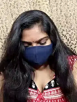 Snapshot of Your-mohana chatting on December 19, 2024, 1:40 pm Your-mohana online show from December 19, 2024, 1:40 pm