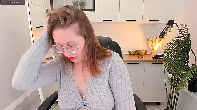 Charmy Gracy online show from March 29, 2026, 10:50 am