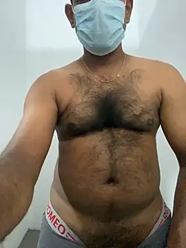 Snapshot of MALEHYPER chatting on September 14, 2025, 7:42 am MALEHYPER online show from September 14, 2025, 7:42 am