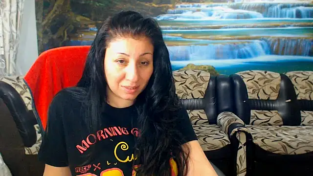 Snapshot of MoistMady chatting on March 21, 2026, 11:30 pm MoistMady online show from March 21, 2026, 11:30 pm