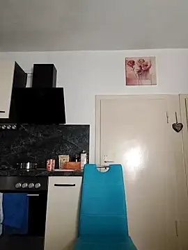 GeileEstelle online show from November 4, 2025, 4:27 am