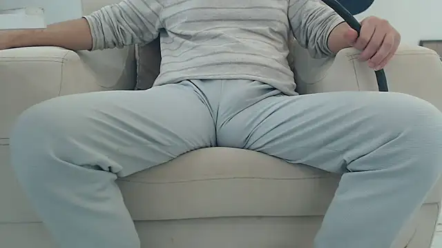 masterxmonster online show from December 18, 2025, 8:30 am