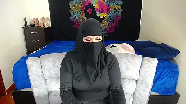 evelyn  salah online show from November 29, 2025, 10:21 pm