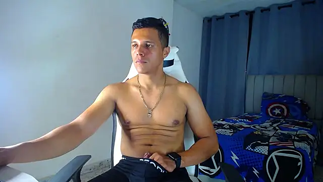 Snapshot of DavidAngell7 chatting on March 18, 2026, 2:15 am DavidAngell7 online show from March 18, 2026, 2:15 am