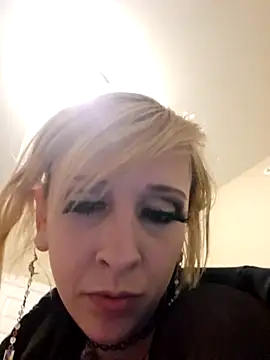 AmethystFoxx online show from March 30, 2026, 5:31 am