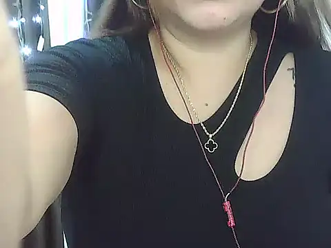 wild amber25 online show from January 19, 2026, 3:38 pm