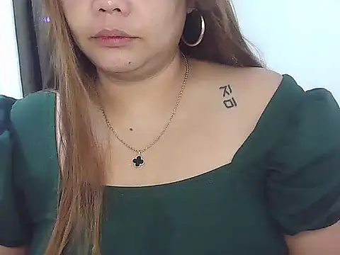 wild amber25 online show from January 13, 2026, 6:45 pm