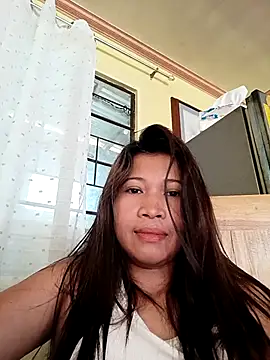 wildlavender69 online show from April 18, 2026, 4:15 am