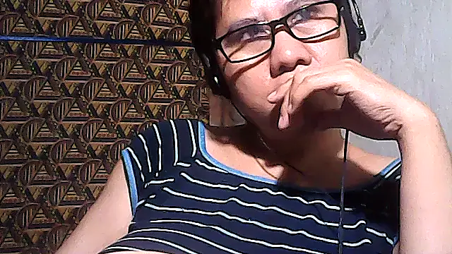 sweetsosie18 online show from February 28, 2026, 6:18 pm