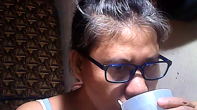 Snapshot of sweetsosie18 chatting on July 3, 2026, 12:11 pm sweetsosie18 online show from July 3, 2026, 12:11 pm