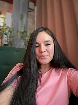 Niki li online show from March 6, 2025, 7:03 am