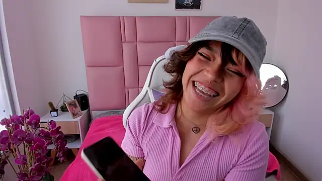 katalina garcia online show from February 14, 2026, 2:39 pm