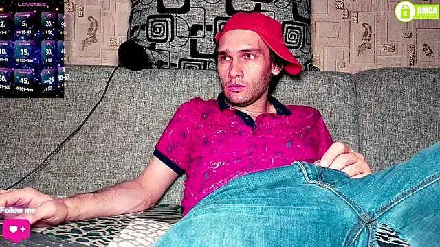 DavidCarroll online show from December 4, 2025, 7:02 pm