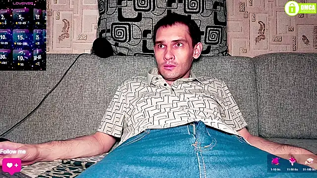 DavidCarroll online show from April 19, 2026, 8:33 pm