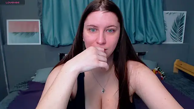 LiyaSilve online show from January 5, 2025, 12:52 am