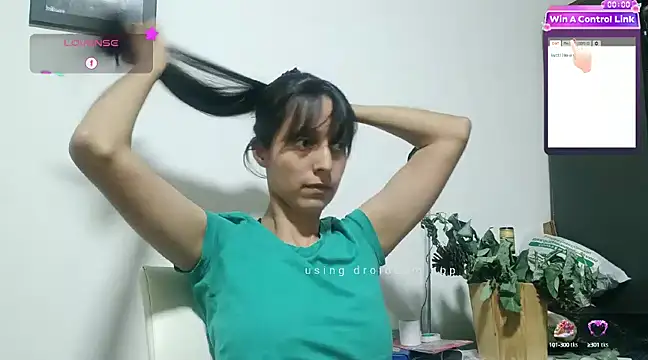 Moon lunita online show from February 19, 2025, 11:46 pm