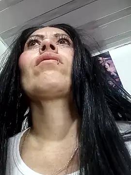 Snapshot of Tania_mature chatting on April 22, 2026, 5:20 pm Tania mature online show from April 22, 2026, 5:20 pm
