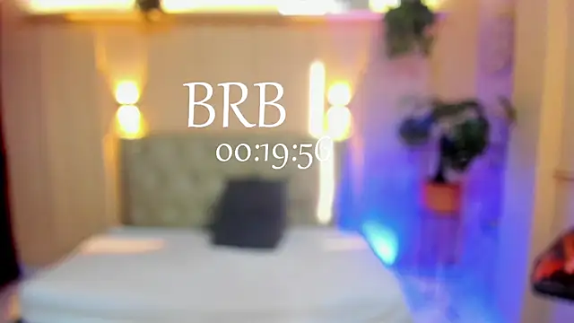 nicol snow online show from March 20, 2025, 4:42 pm