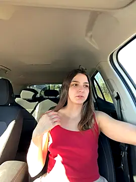 DoriDeluxe66 online show from November 29, 2025, 10:04 am