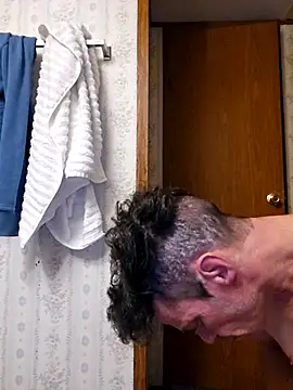 chosen923 online show from October 22, 2025, 3:17 am