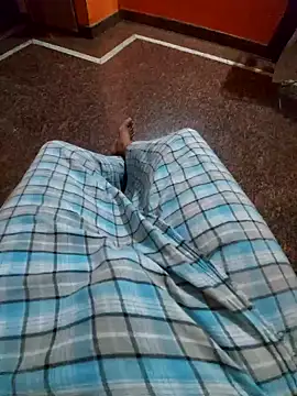 Stripkomal online show from November 22, 2025, 3:22 pm