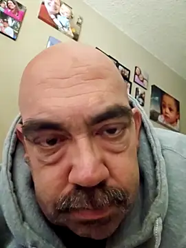 Smalldick805 online show from September 18, 2025, 4:21 pm