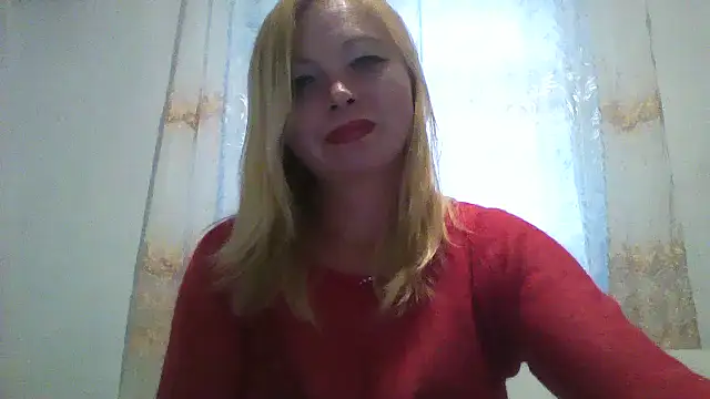 Snapshot of Lola_115 chatting on June 3, 2026, 2:44 pm Lola 115 online show from June 3, 2026, 2:44 pm