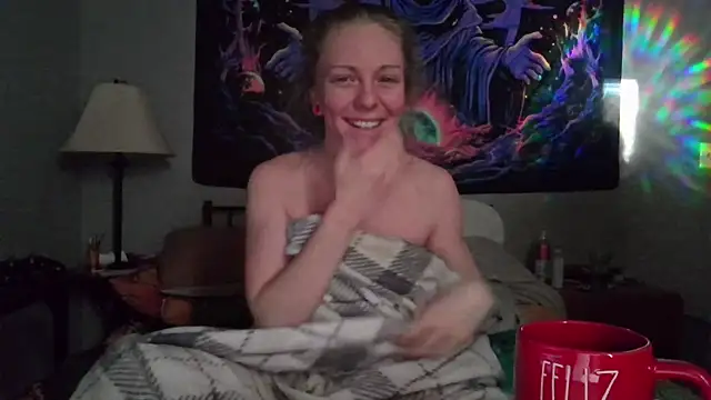 Snapshot of coryandthepeach chatting on March 7, 2025, 2:56 pm coryandthepeach online show from March 7, 2025, 2:56 pm