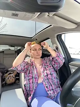 Bondgirl 013 online show from March 9, 2025, 9:24 am