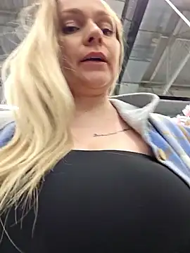 Bondgirl 013 online show from January 31, 2026, 7:12 pm