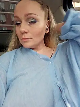 Bondgirl 013 online show from October 15, 2025, 11:07 am