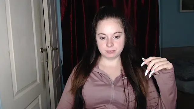 ryhhnnagold99 online show from October 6, 2025, 1:01 pm