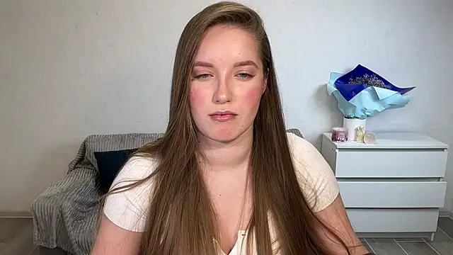 Snapshot of EvaMaddison chatting on February 21, 2026, 7:16 pm EvaMaddison online show from February 21, 2026, 7:16 pm