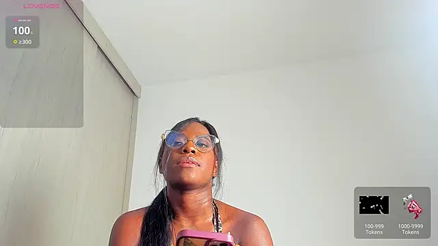 caroline tovar online show from September 22, 2025, 6:58 pm