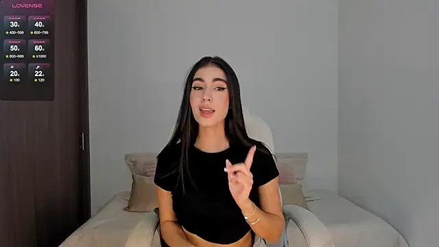 Snapshot of RebeccaBaxter chatting on January 10, 2025, 11:39 pm RebeccaBaxter online show from January 10, 2025, 11:39 pm