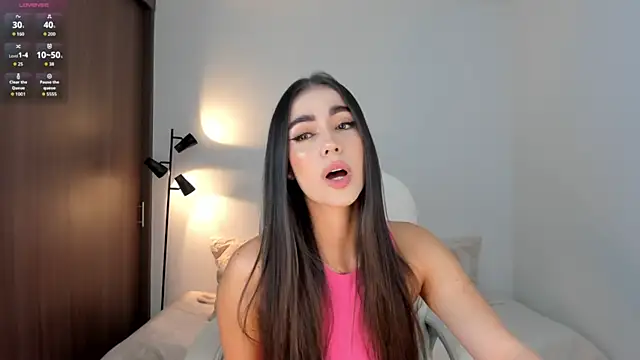 Snapshot of RebeccaBaxter chatting on September 19, 2025, 11:53 pm RebeccaBaxter online show from September 19, 2025, 11:53 pm