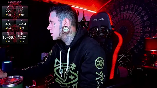 josh  ackerman online show from October 3, 2025, 11:39 pm