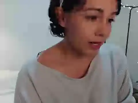 Snapshot of camii_7 chatting on February 4, 2025, 12:51 am camii 7 online show from February 4, 2025, 12:51 am