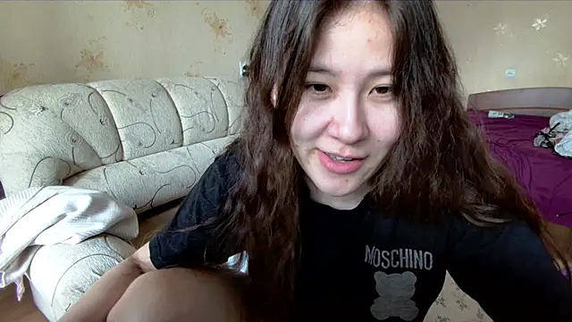 Riz girl online show from March 23, 2026, 9:42 am