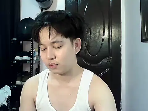 Snapshot of alfonsoasiancutie chatting on January 12, 2026, 11:50 am alfonsoasiancutie online show from January 12, 2026, 11:50 am