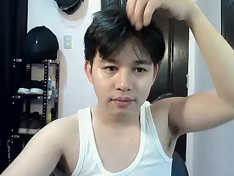 Snapshot of alfonsoasiancutie chatting on January 14, 2026, 12:53 pm alfonsoasiancutie online show from January 14, 2026, 12:53 pm