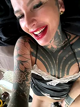 InkedBiitch online show from October 12, 2025, 8:05 am